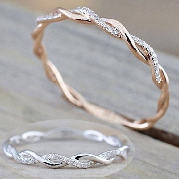 Rose Gold Diamond Twisted Eternity Band Ring - Picture 4 of 8